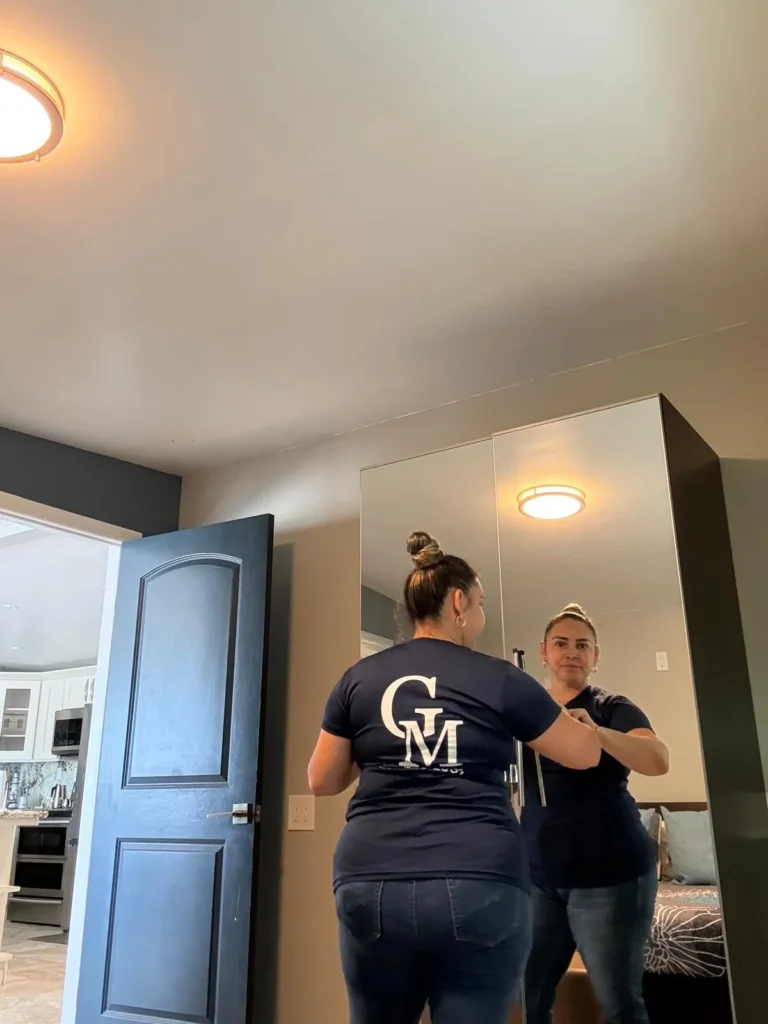 Cleaning Services GM team member in a Big Pine Key, Florida Keys home